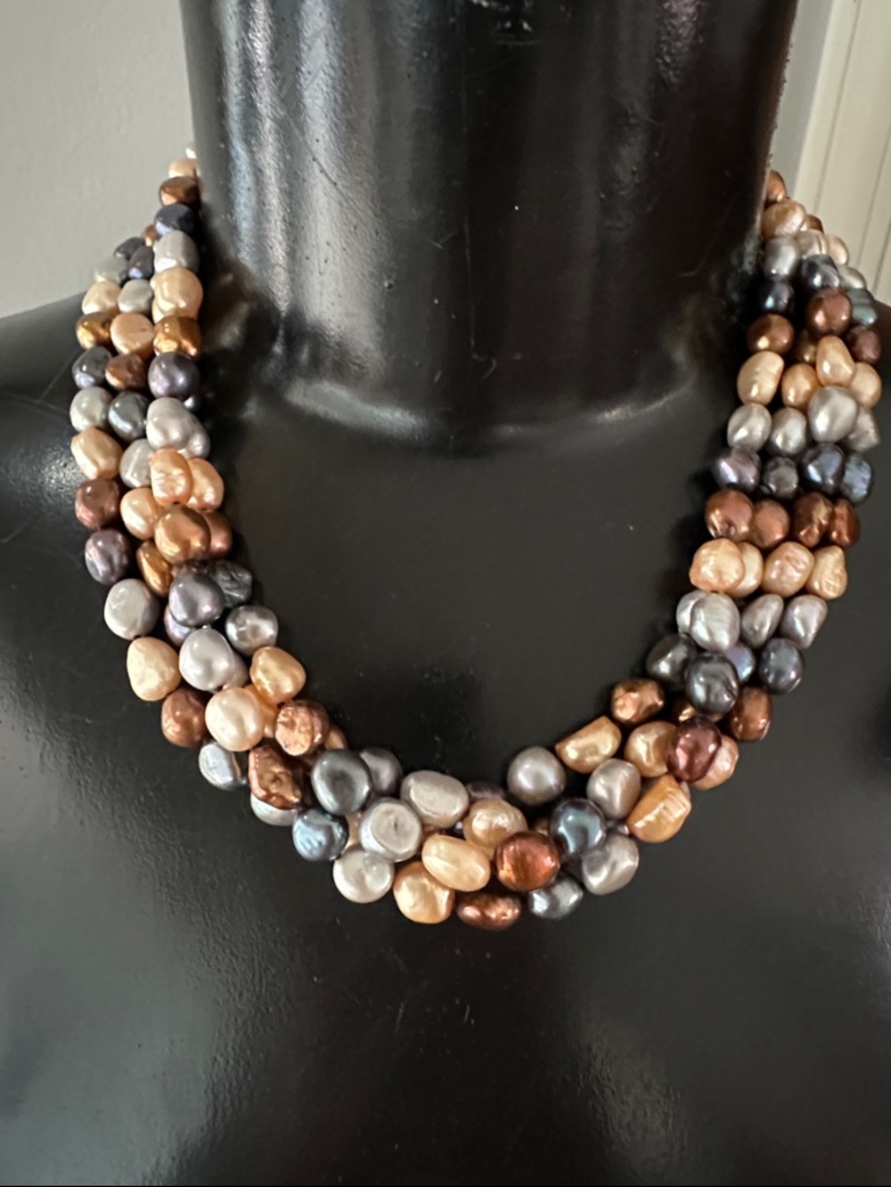 Genuine pearl EUC 4 strand choker. Freshwater neutral colored pearls. 18” length